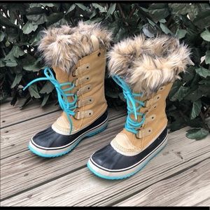 SOREL Joan of Arctic Boot